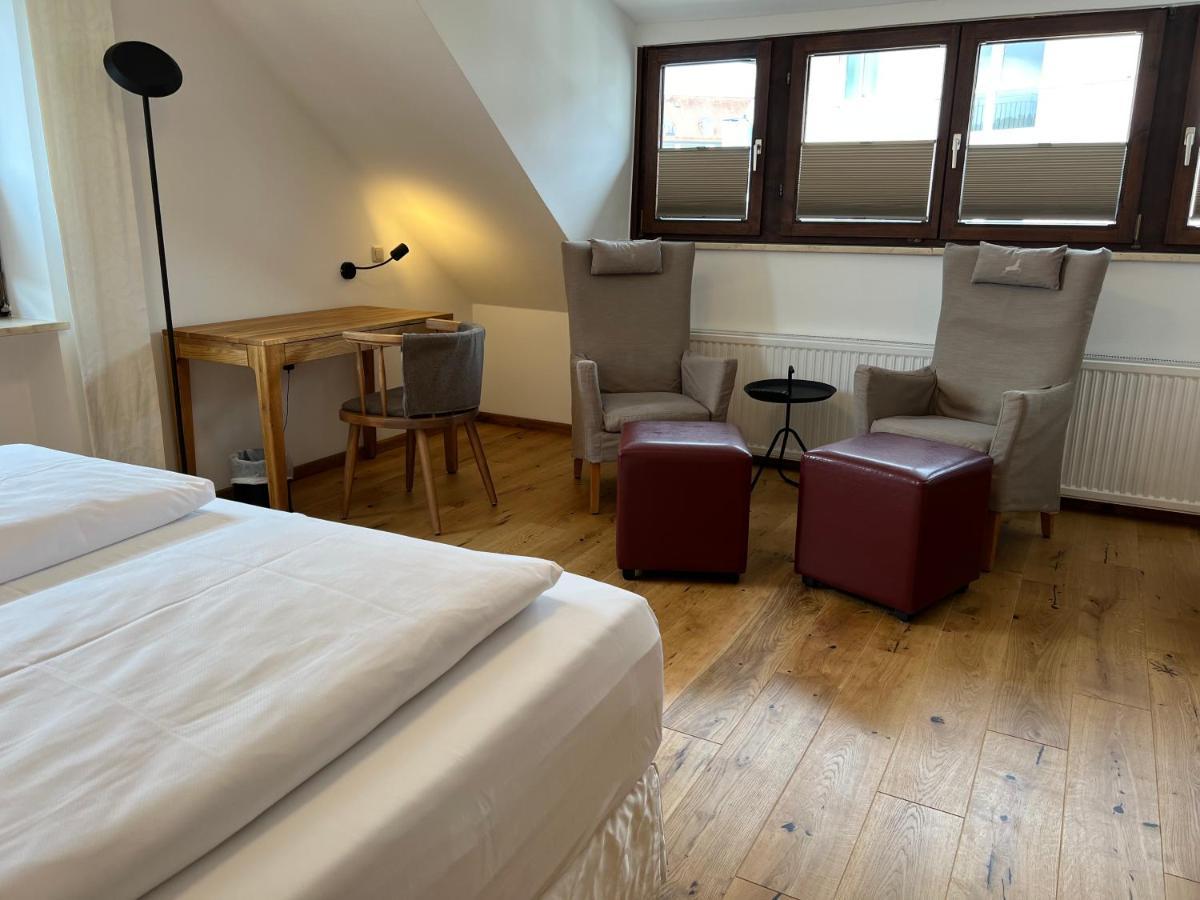 Aparthotel Parsberg Lferstl Zewnętrze zdjęcie