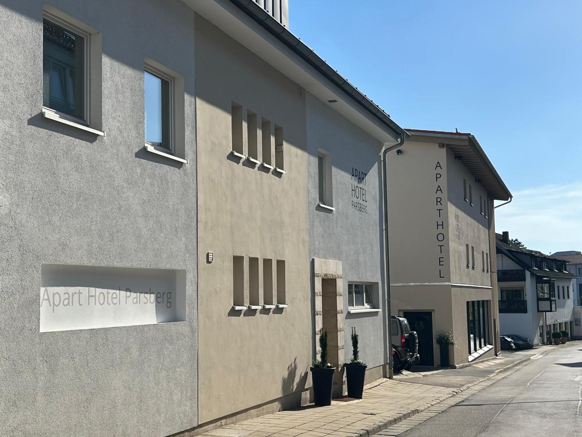Aparthotel Parsberg Lferstl Zewnętrze zdjęcie